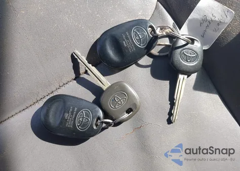 2004 Toyota Sienna Xle Limited from USA, damaged, VIN 5TDBA22C94S003345